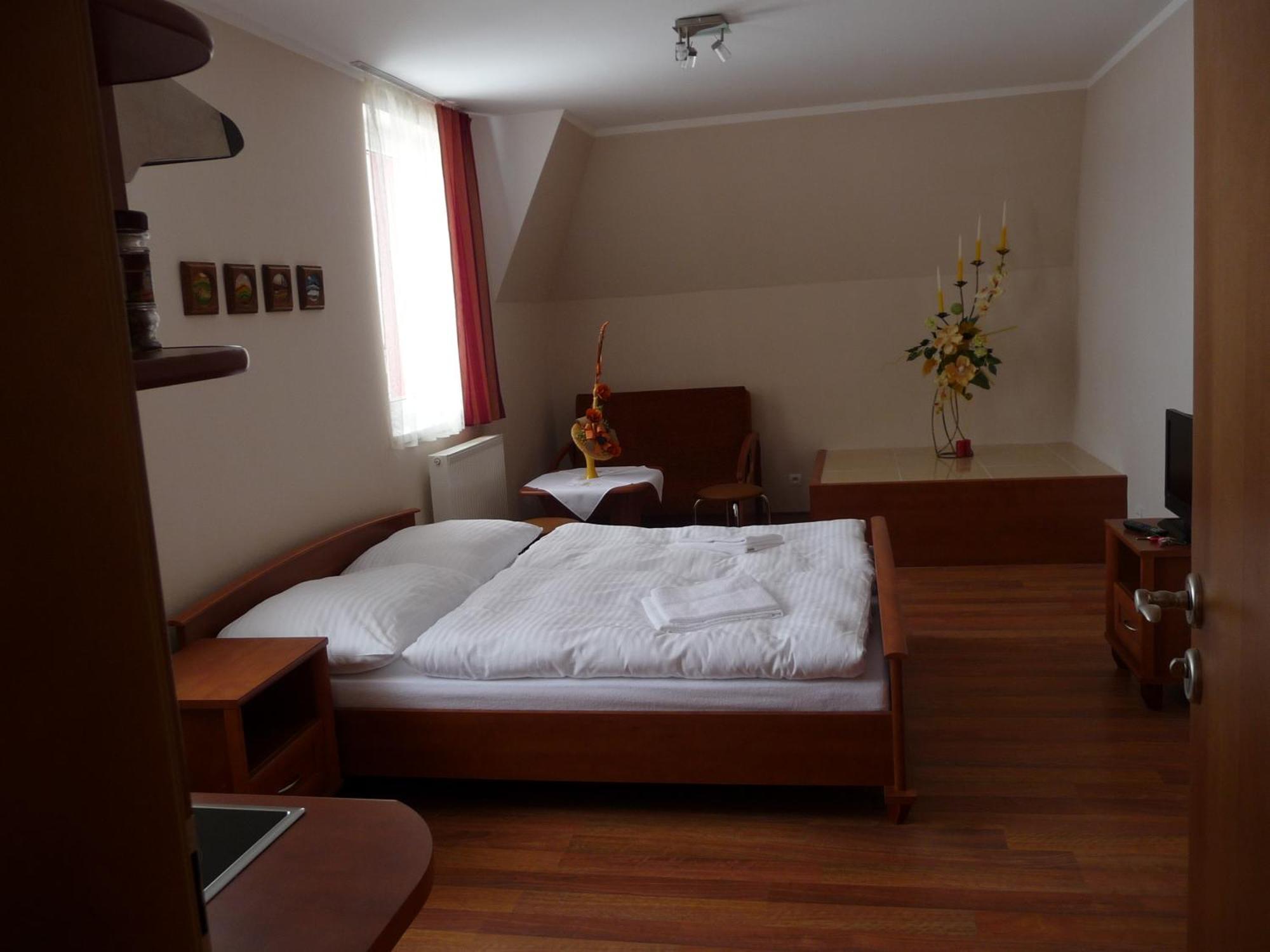 Guest House Penzion Fortuna Tvrdosin Luaran gambar