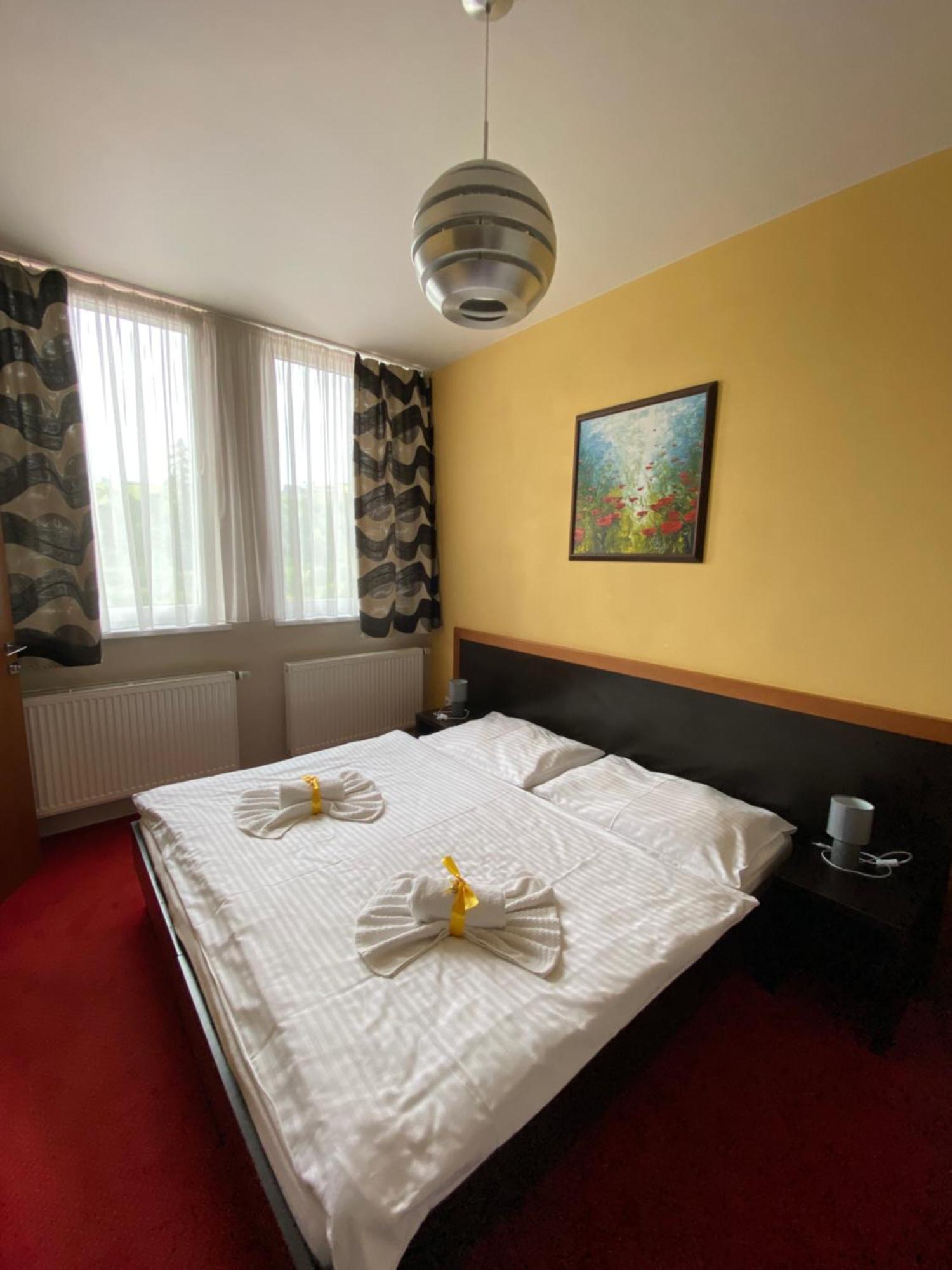 Guest House Penzion Fortuna Tvrdosin Luaran gambar