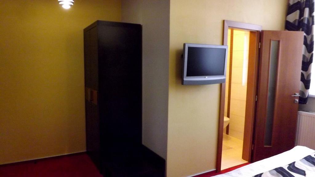 Guest House Penzion Fortuna Tvrdosin Bilik gambar