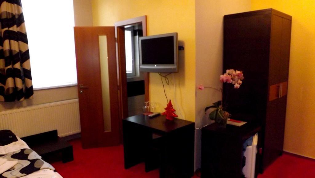 Guest House Penzion Fortuna Tvrdosin Bilik gambar